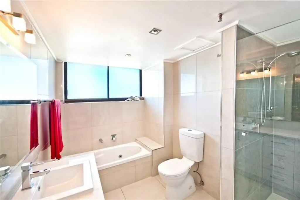 Surfers Paradise Apartment With Amazing Views Gold Coast
